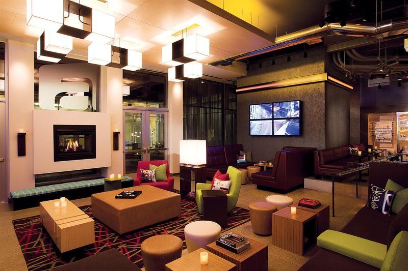 Отель Aloft Лексингтон Экстерьер фото